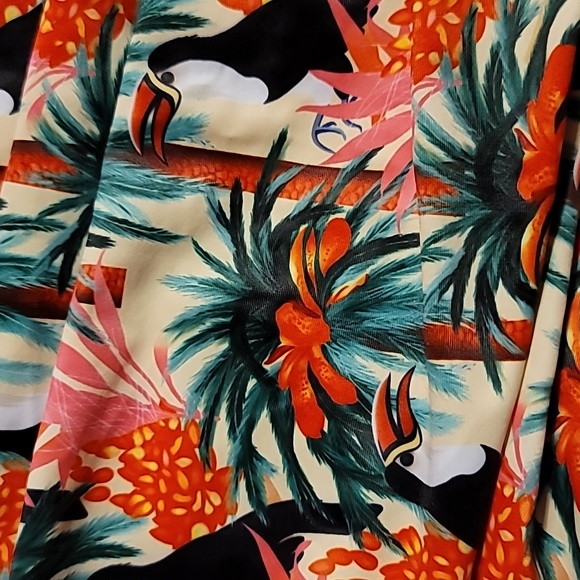 NWT High Waisted Ruched Padded Tropical  Ruffle Top bathing Swim Suit - Picture 8 of 11